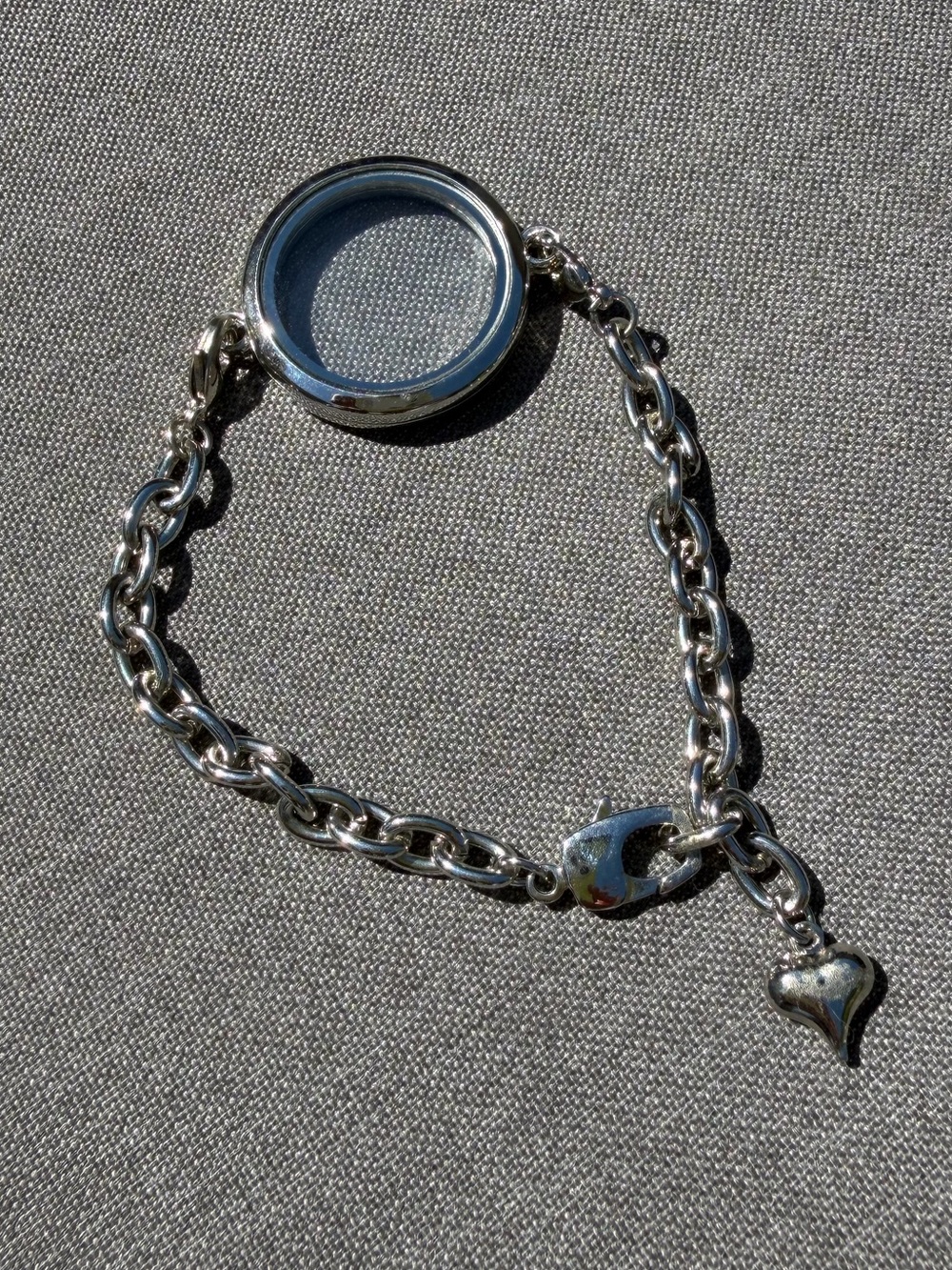 Circle bracelet